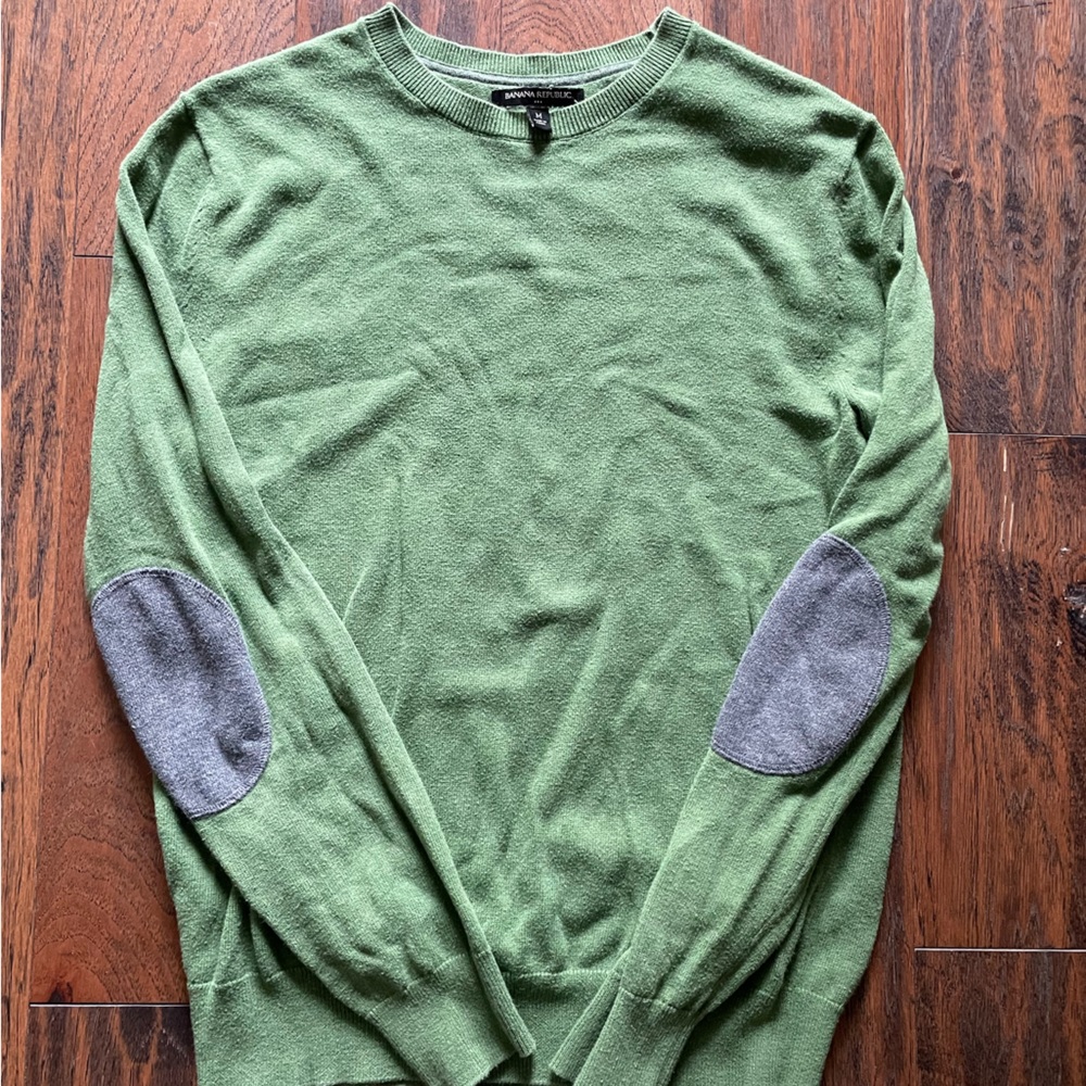 Banana Republic sweeter- medium